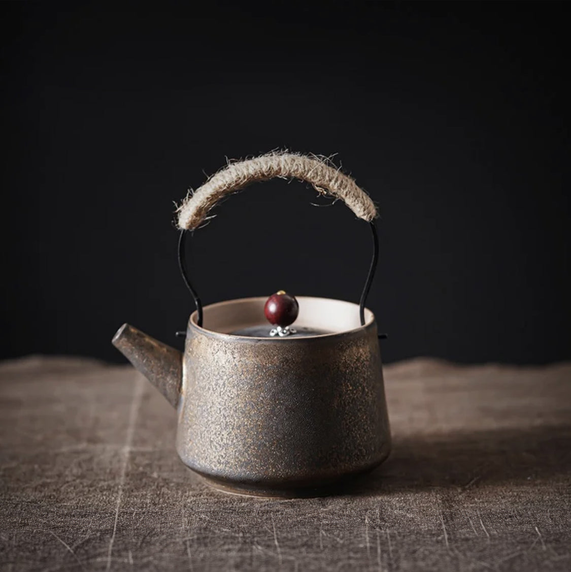 Petite théière japonaise style ancien