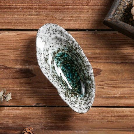 assiette japonaise forme huitre ceramique