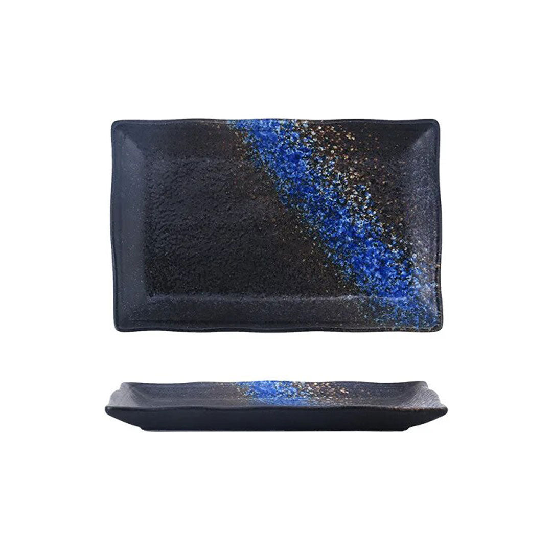 assiette japonaise rectangulaire noire et bleu