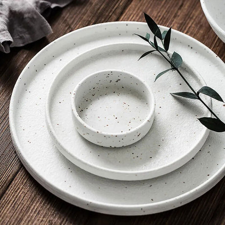 assiette japonaise blanche